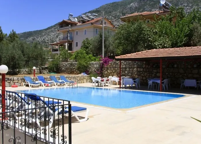 Hotel Grand World 2*